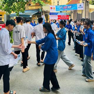 <a href="/tin-tuc-su-kien/tin-tuc-thi-tran" title="Tin tức Thị trấn" rel="dofollow">HOẠT ĐỘNG THỊ TRẤN</a>